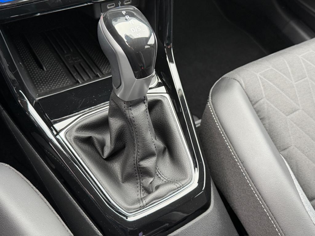 Volkswagen T-cross 1.0 tsi 115pk dsg goal | trekhaak | camera | 4-season | 