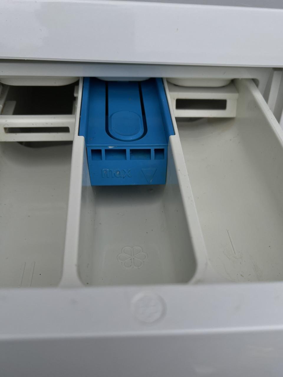 Bosch Wasmachine 7 kg. 1400 toren klasse A als nieuw weinig gebruikt