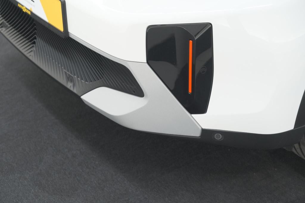 Citroen C3 Aircross 1.2 hybrid 145pk max | camera | dodehoekdetectie | navi
