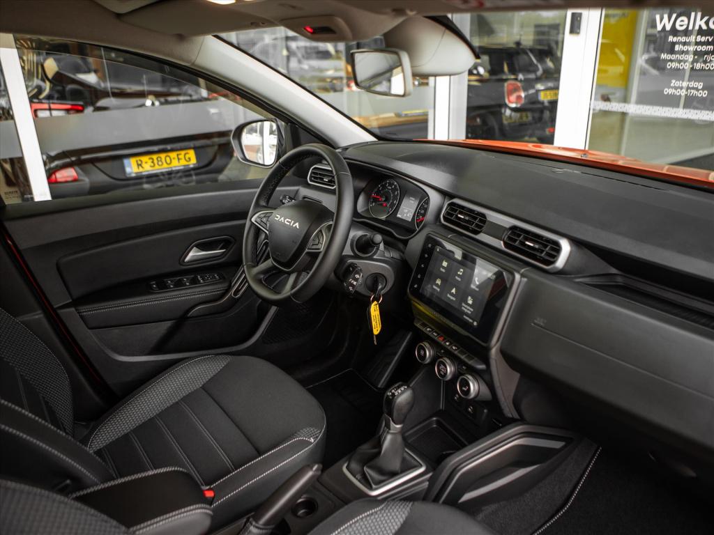 Dacia Duster 1.3 tce 150pk journey automaat | navigatie | camera | park. se