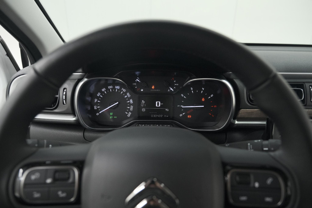 Citroen C3 puretech 82 shine | stoelverwarming | apple carplay | parkeersen