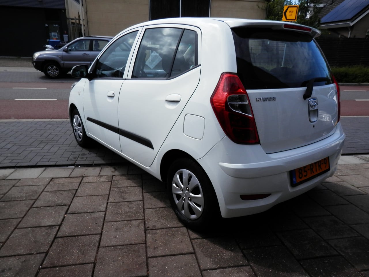 Auto Garant Biedt Aan: Hyundai I 10 Drive Cool