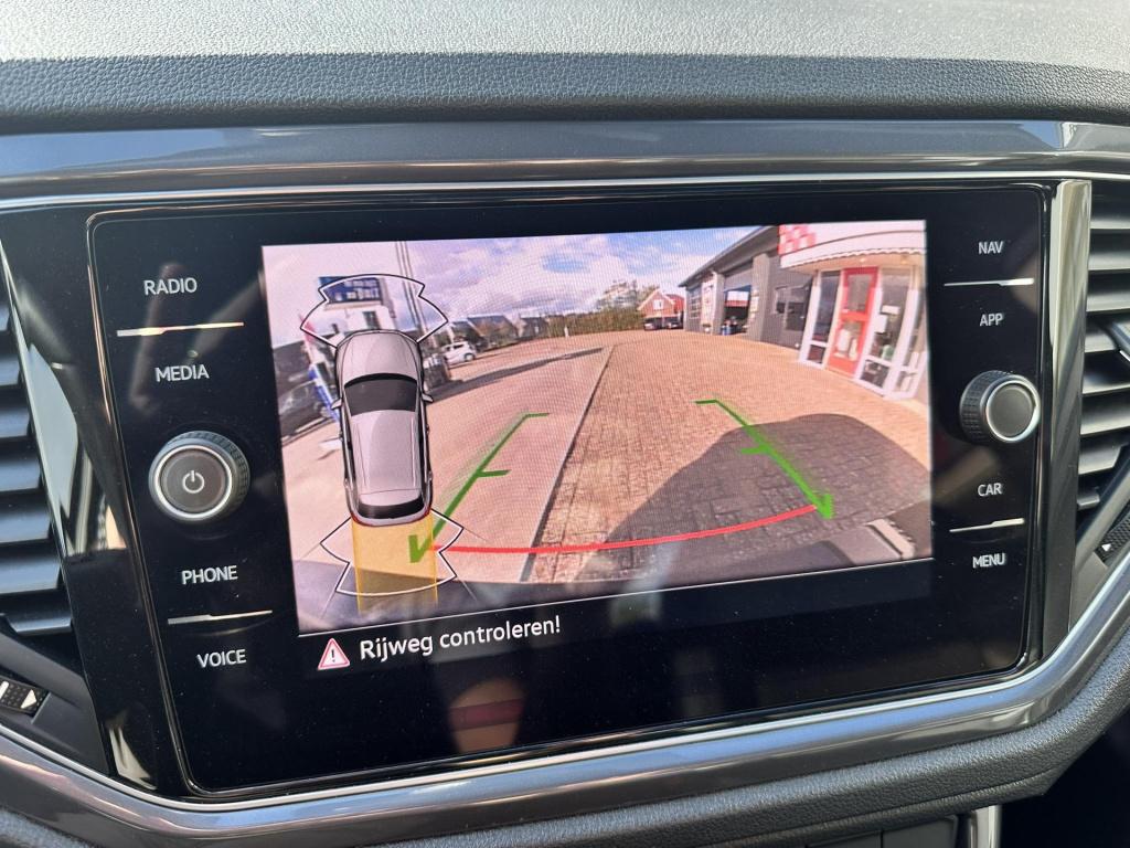 Volkswagen T-roc 1.5 tsi sport r-line