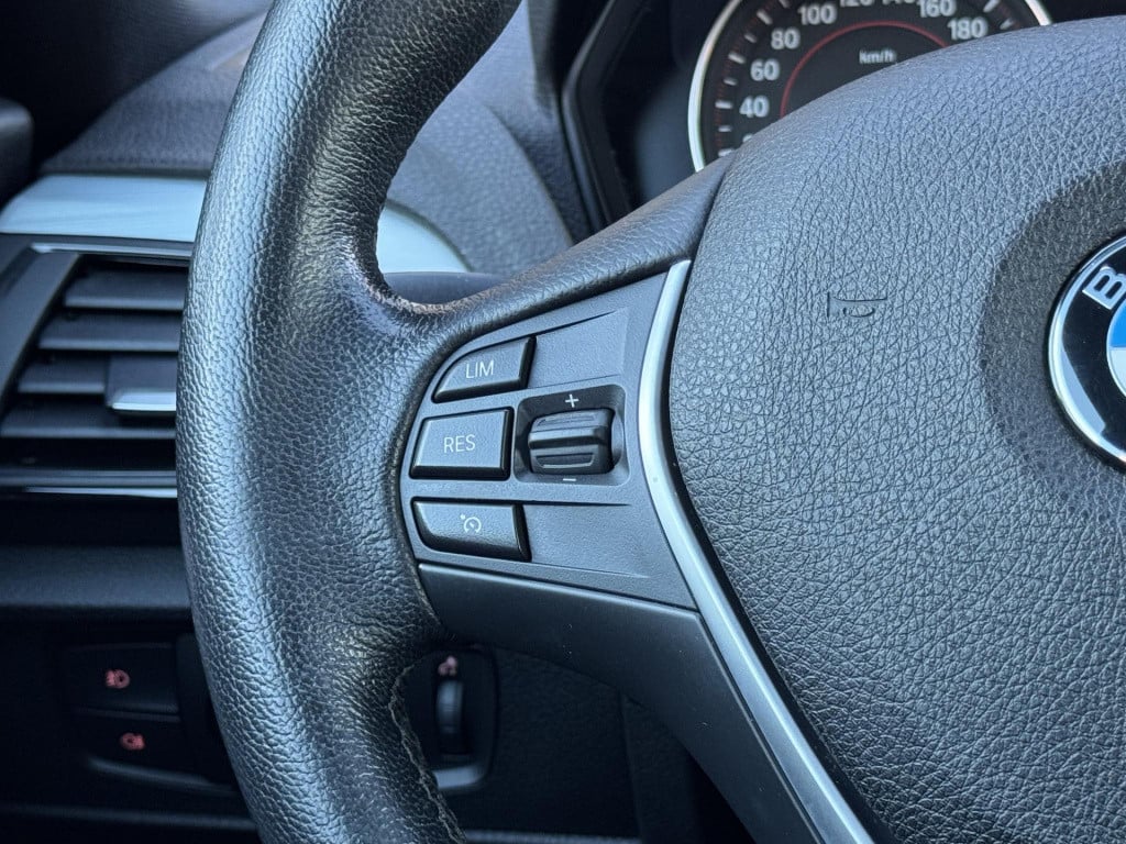 BMW 2-serie coupé 220i executive sport-line | navigatie | cruise control | 