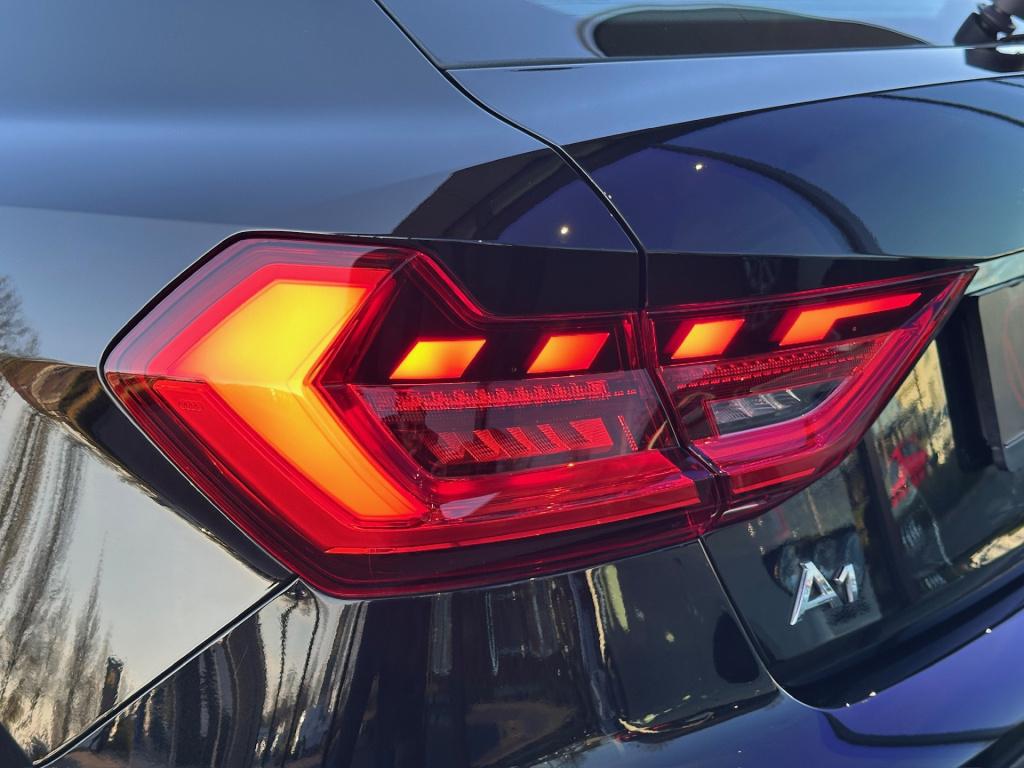 Audi A1 Sportback 30 tfsi 110pk s-tronic | led | keyless | carplay | rijkla