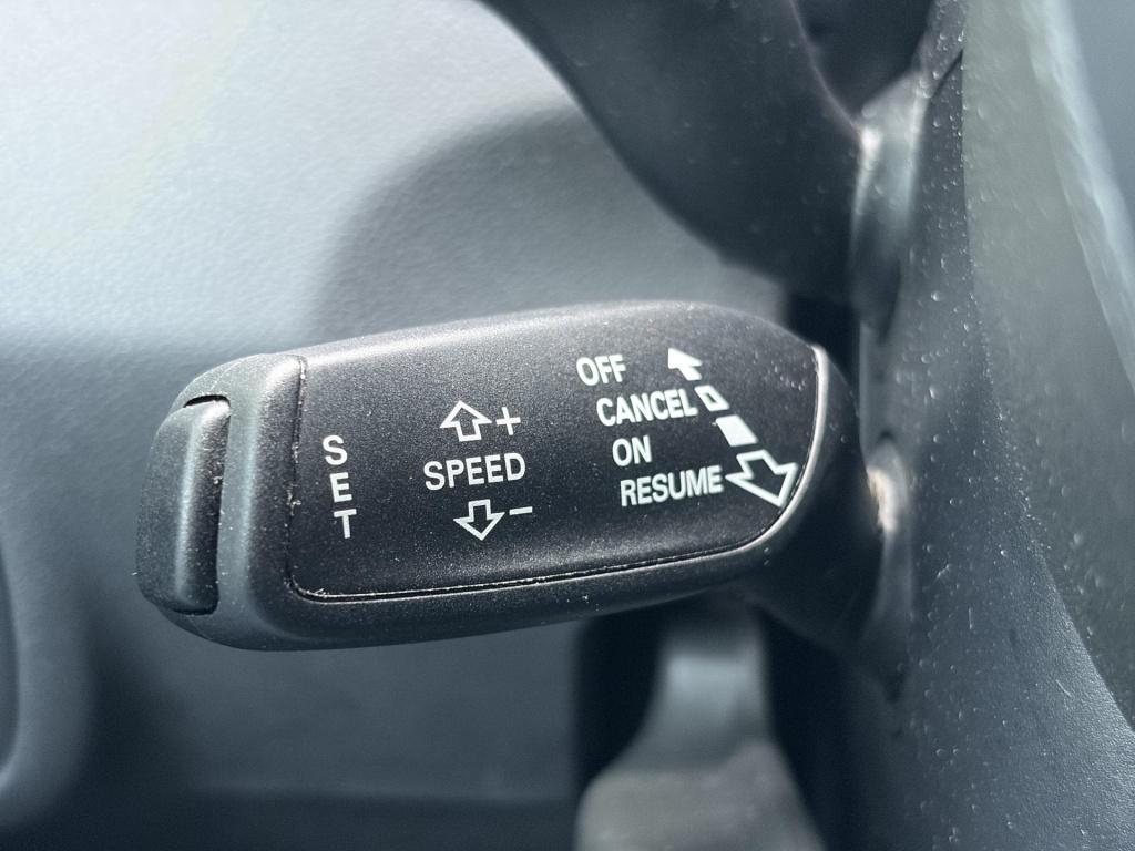 Audi A1 Sportback 1.0 tfsi adrenalin s-line/automaat/navi/clima