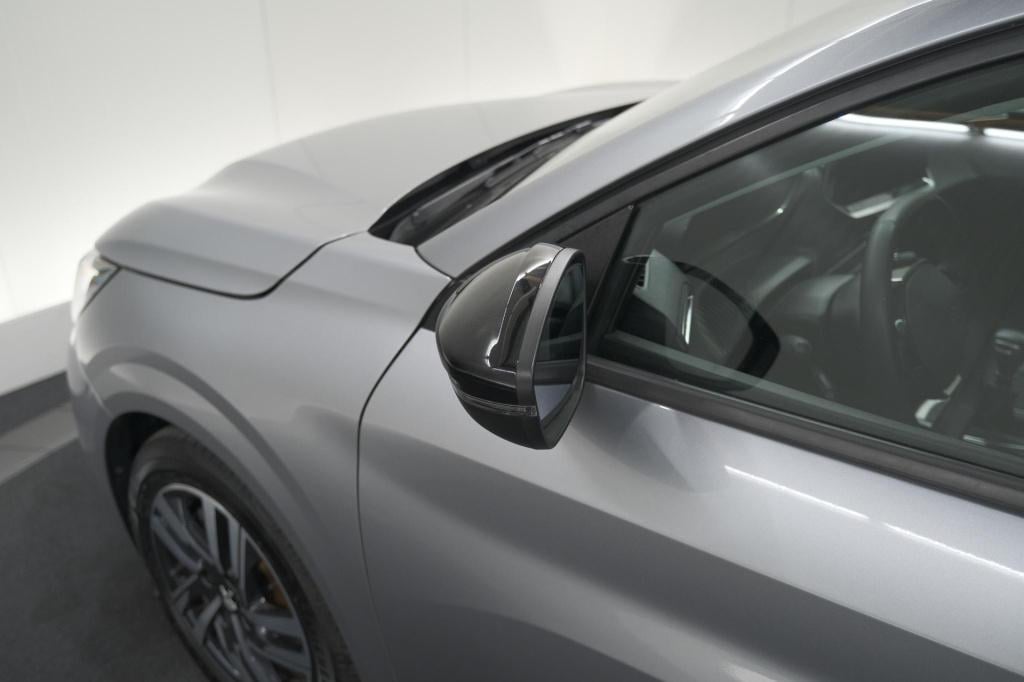 Peugeot 208 puretech 100 allure | navigatie | parkeersensoren | apple carpl