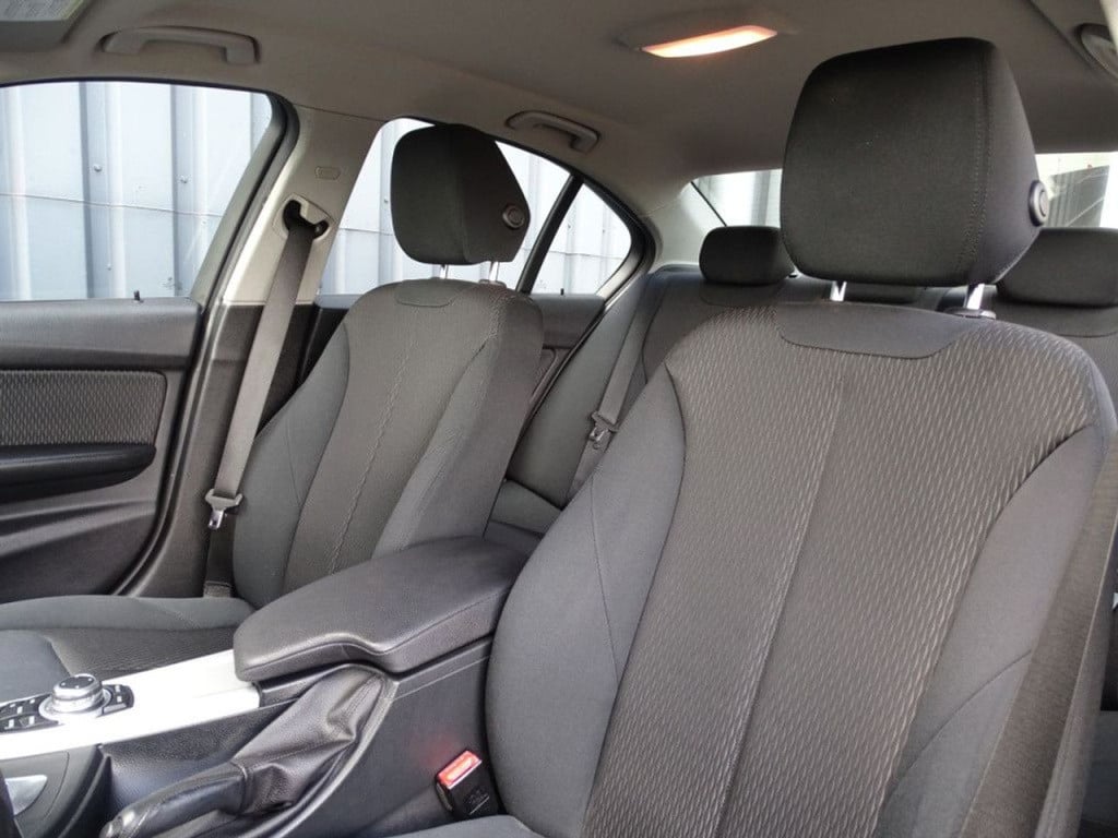 BMW 3-serie 320i executive