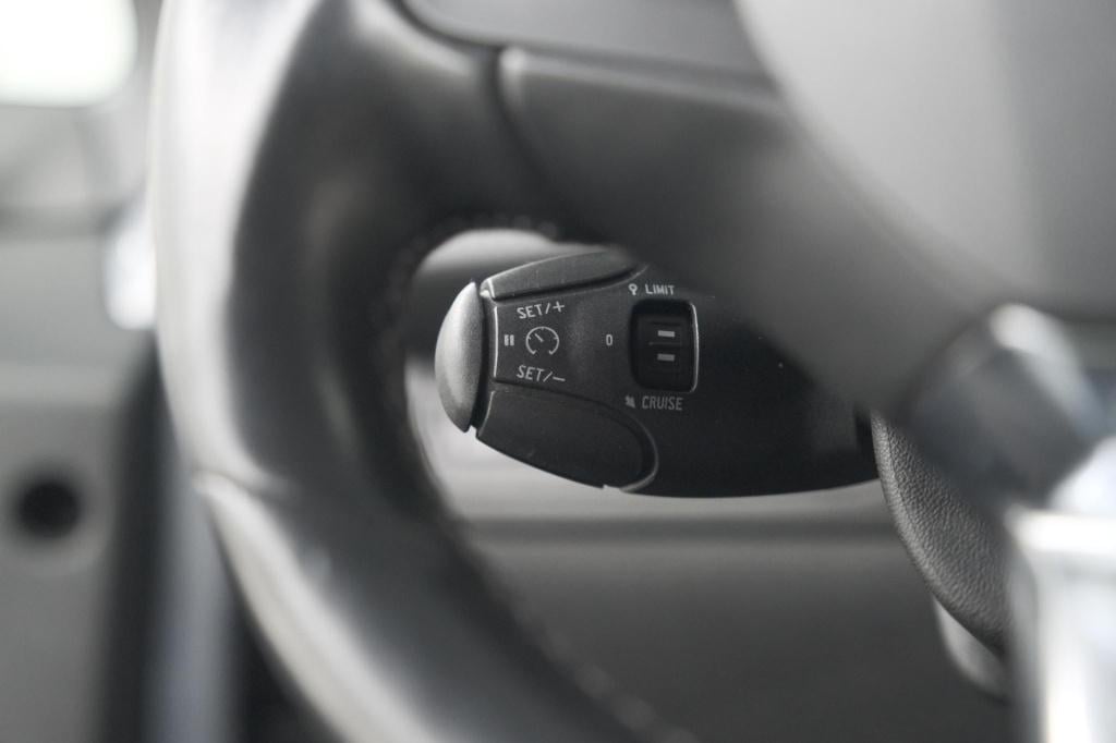 Peugeot 2008 puretech 110 allure | trekhaak | apple carplay | parkeersensor