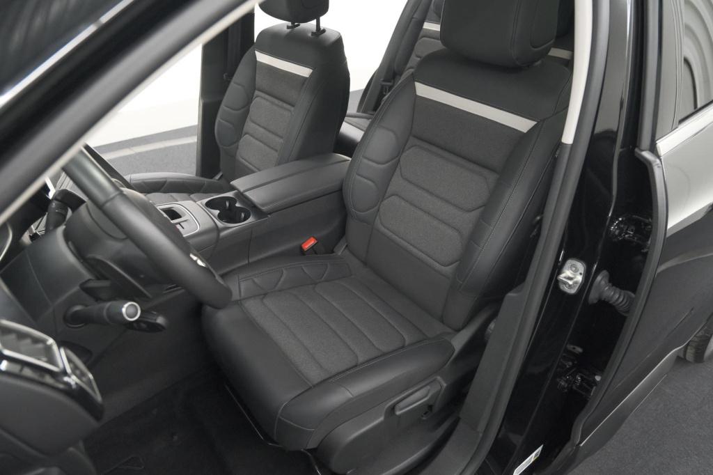 Citroen C5 Aircross 1.2 hybrid 136 plus | camera | navigatie | parkeersenso