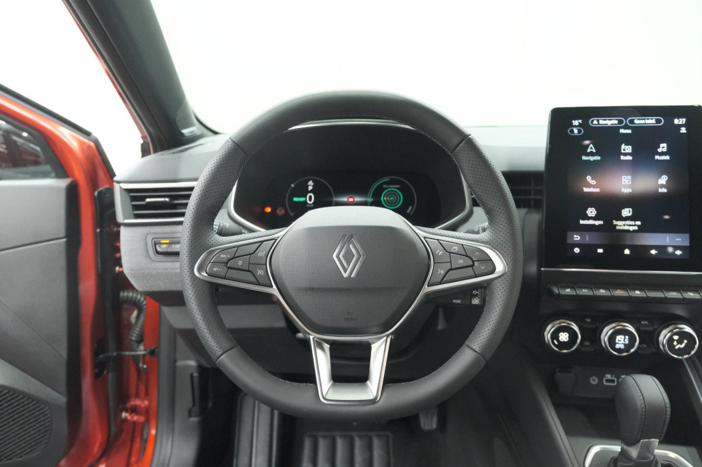 Renault Clio 1.6 e-tech full hybrid 145 techno | 360 camera | bose audio | 