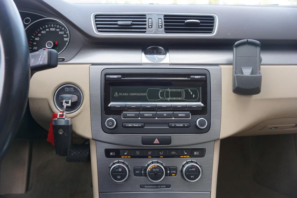 Volkswagen Passat variant 1.4 tsi highline bluemotion automaat - climate / 