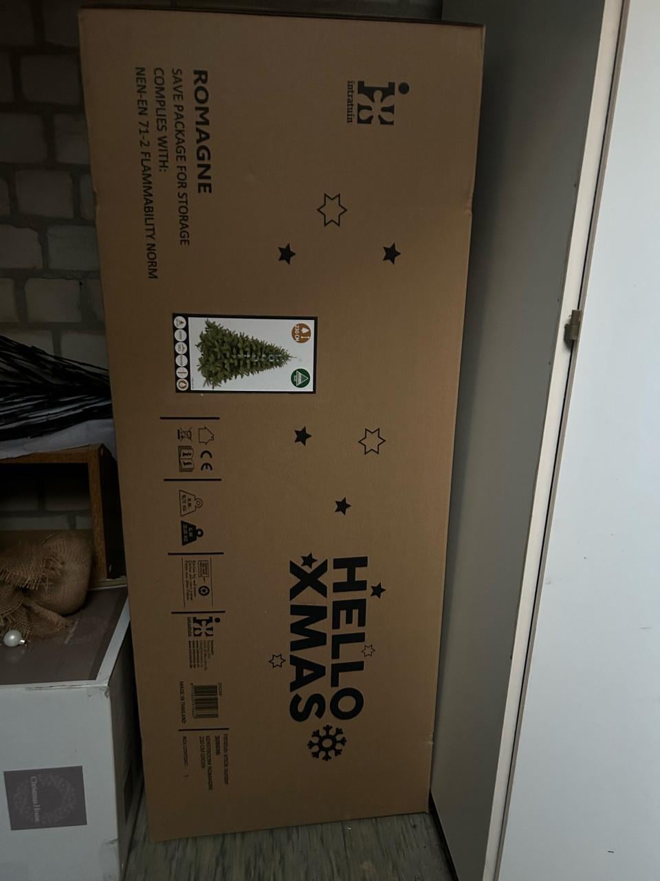 Kunstkerstboom Triumph Tree Romagne D 157 H 230 cm(Intratuin)