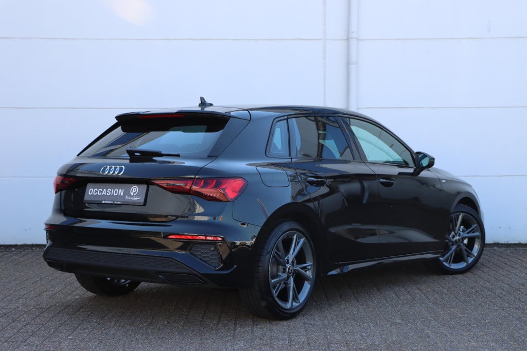 Audi A3 sportback 35 tfsi s edition 150pk s-tronic