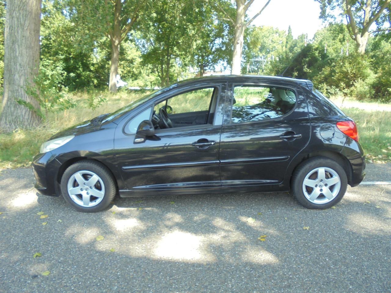 207 1.4 motor XS Pack uitvoering bouwjaar 2007 Apk augustus 2026 met N.A.P