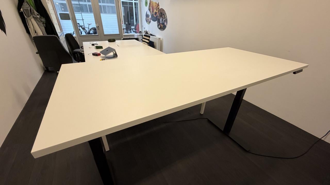 Zit/sta bureau, 180x80 cm, z.g.a.n