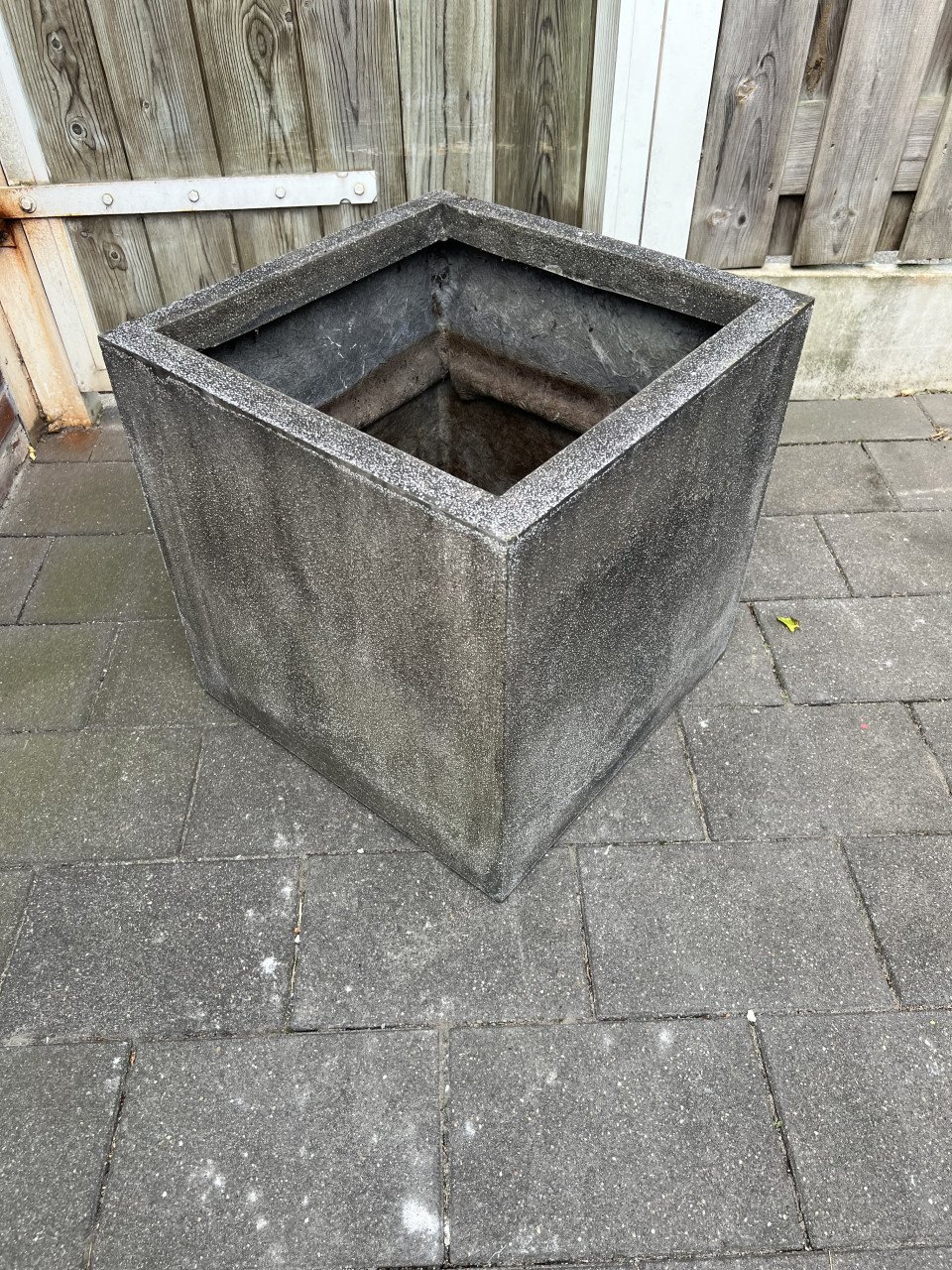 Polyester plantenbak
