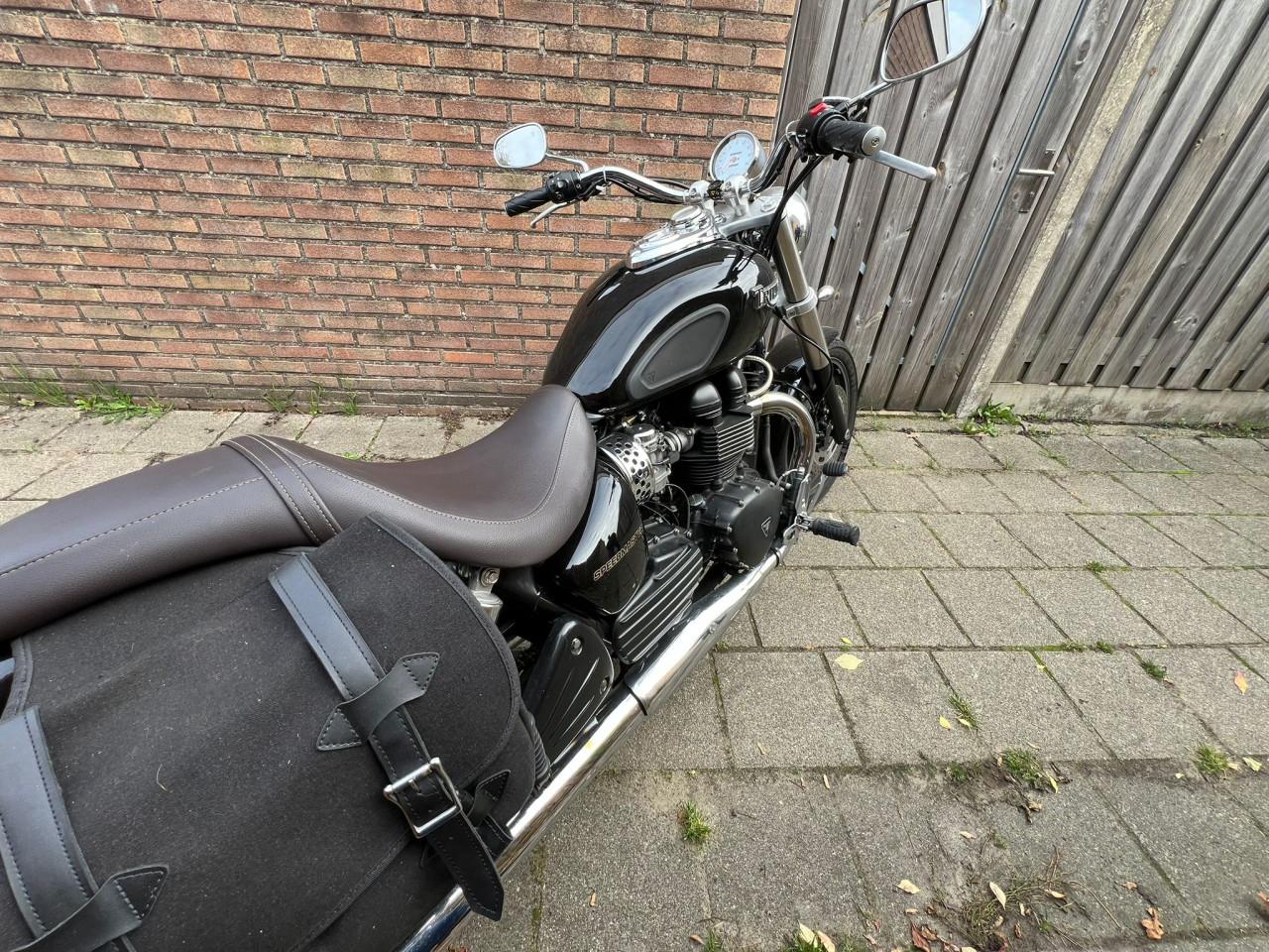 Triumph Speedmaster 2003