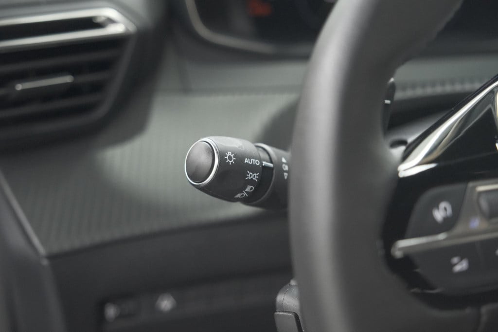 Peugeot 2008 hybrid 136 e-dsc6 allure | 360 camera | adaptieve cruise contr