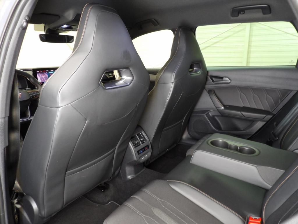 Cupra Leon 1.4 e-hybrid 245pk dsg-6 adrenal