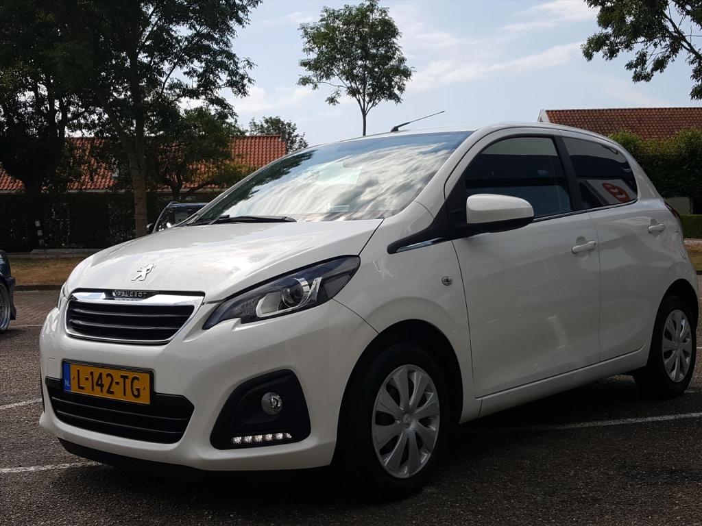 Peugeot 108 active 1.0 e-vti 72pk 5d airco | led-verlichting | radio | blue