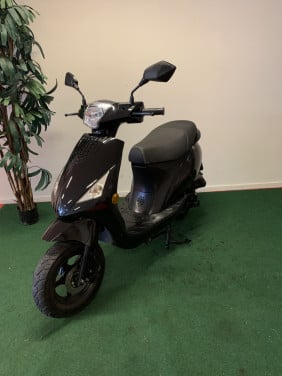 SP MODEL 25KM NU 695,= RIJKLAAR