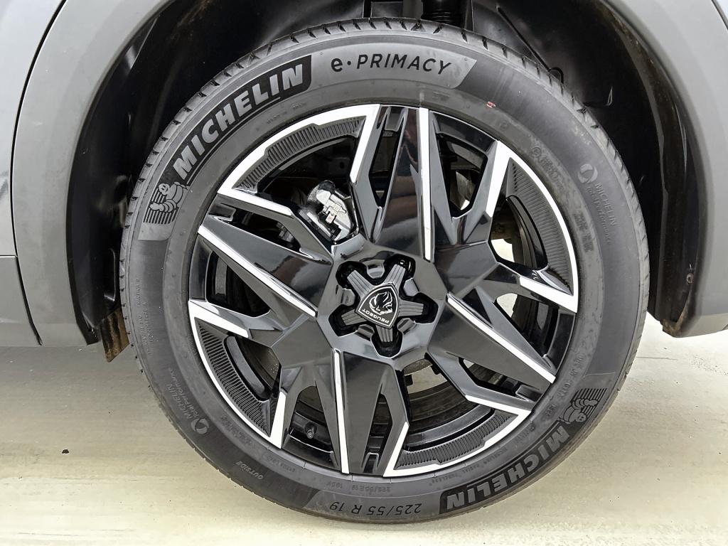 Peugeot 3008 1.2 hybrid 145 gt | rijklaar |