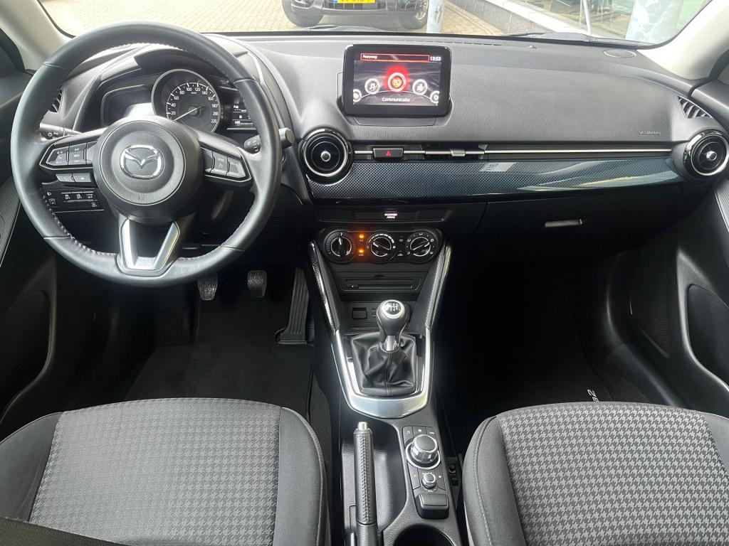 Mazda 2 1.5 skyactiv-g dynamic 90 pk|rijklaar