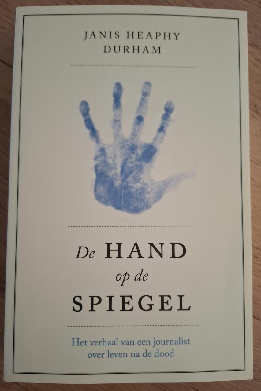 De hand op de spiegel, Janis Heaphy Durham