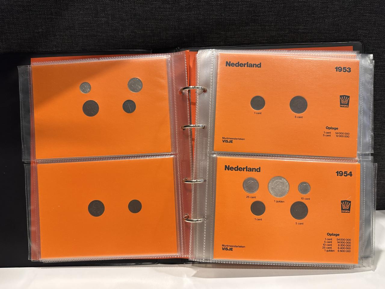 Compleet album Juliana 1 (1948-1966) incl. zilver