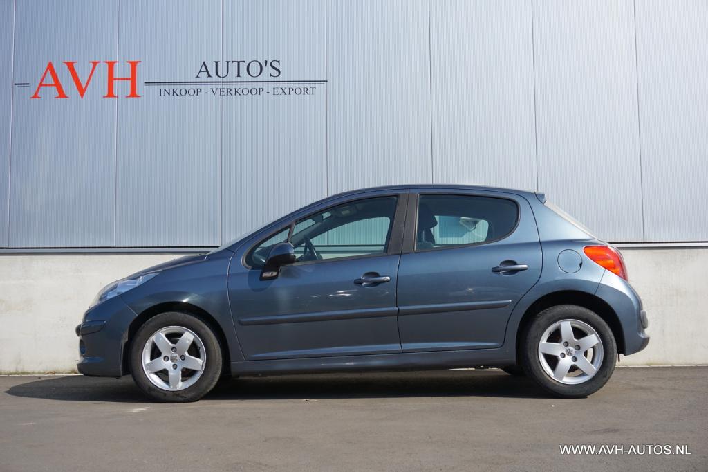 Peugeot 207 1.4-16v xr