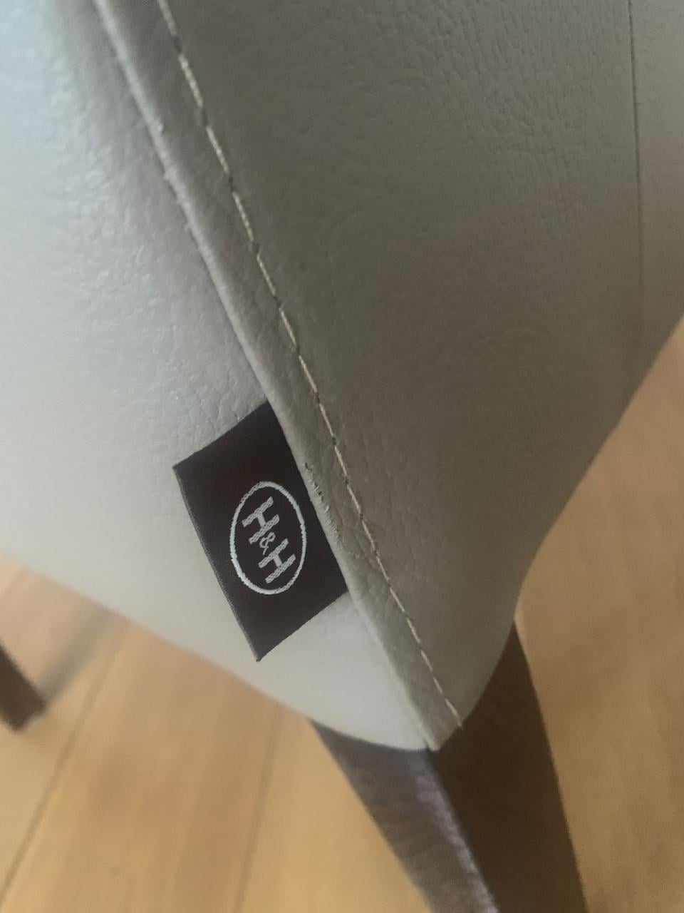 Gratis af te halen 4 leren stoelen