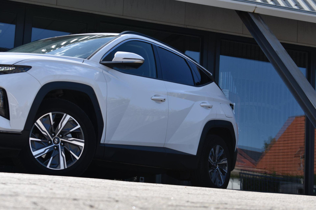 Hyundai Tucson Hybrid 1.6 t-gdi hev camera | stoelverwarming | dealer onder
