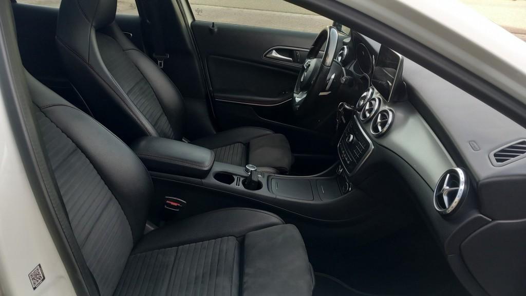 Mercedes-Benz Gla-klasse 180ambition amg line