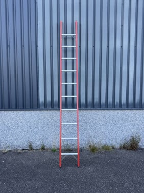 10 sport en 12 sport ladder te koop NIEUW