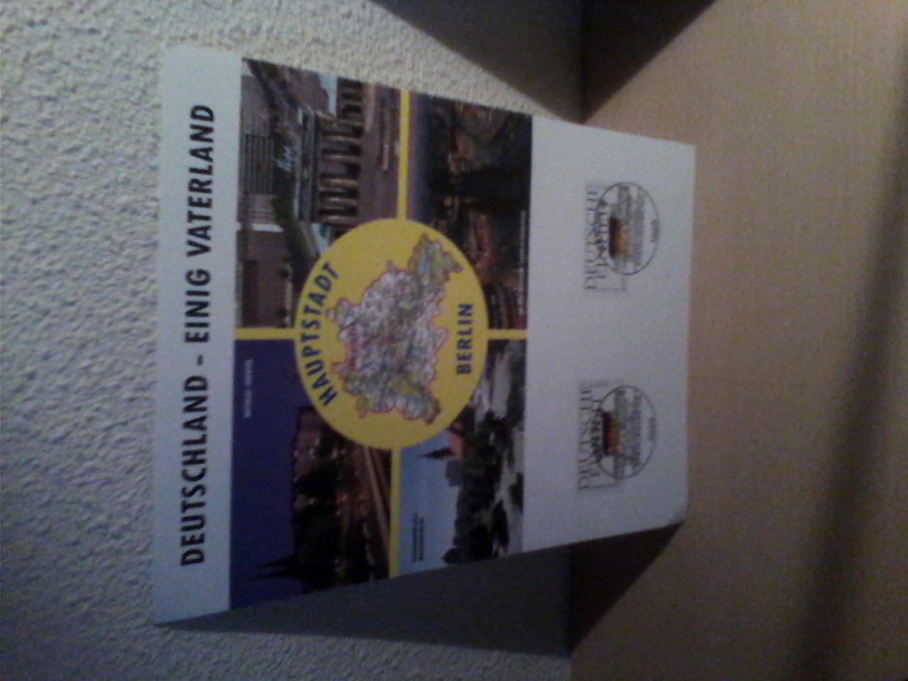 Postbladen Berlijn van 1990 met twee Postzegels