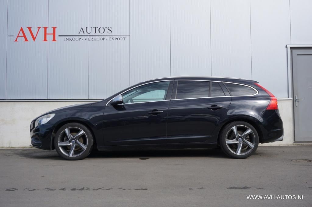Volvo V60 1.6 t4 r-design