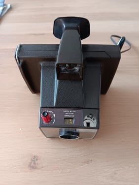 Polaroid camera zip