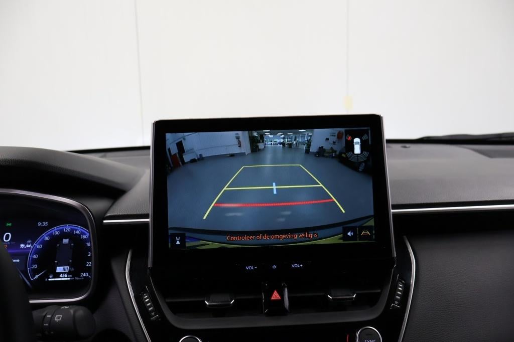 Toyota Corolla Cross hybrid 140 style