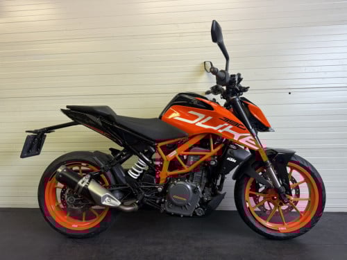 Gave en goed onderhouden KTM 390 Duke ABS!