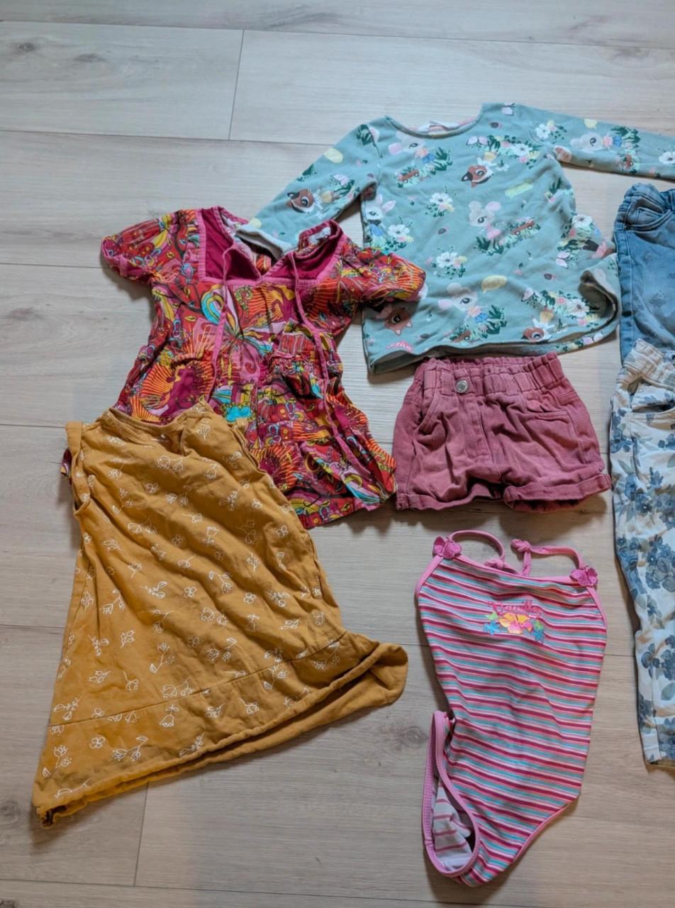Meisjes kleding maat 92