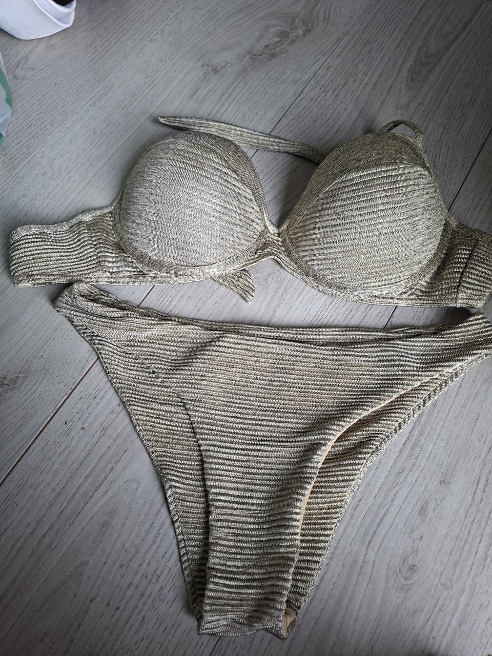 2 bikini's maat XL