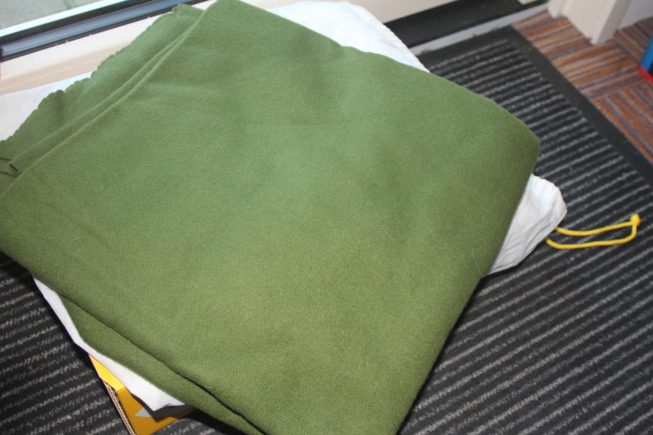 Lap groene wollige stof..