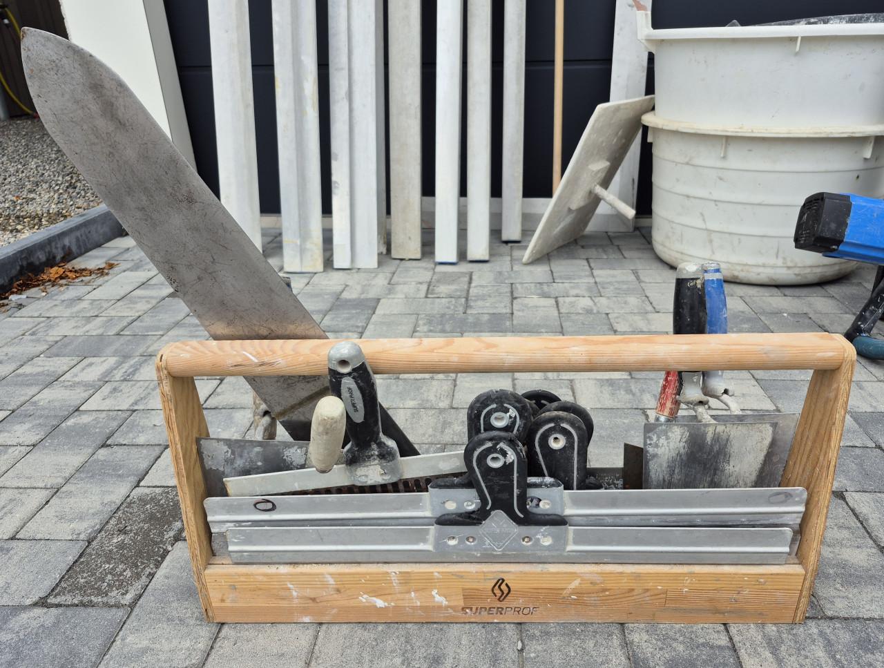 Stucadoor gereedschap