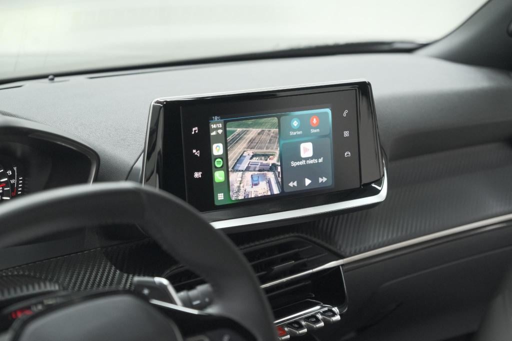Peugeot 2008 puretech 130 active pack | trekhaak | camera | navigatie | par