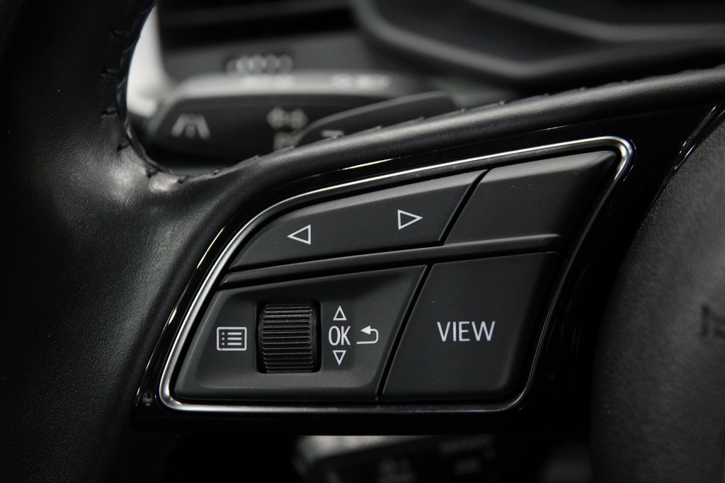 Audi A1 Sportback 35 tfsi | black edition | camera | carplay |