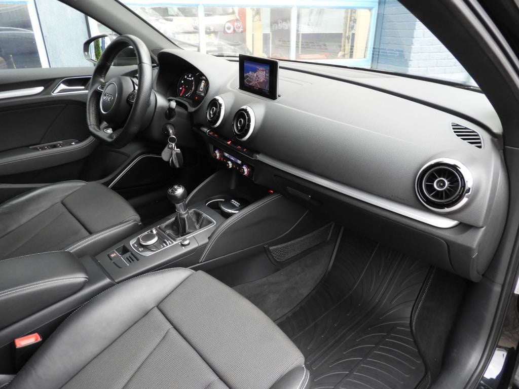 Audi A3 sportback 1.4 tfsi ambition pro line s s-line