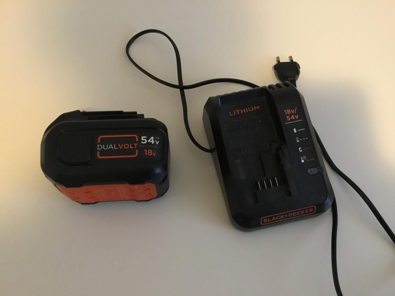 Black en Decker 18v/54v accu en oplader