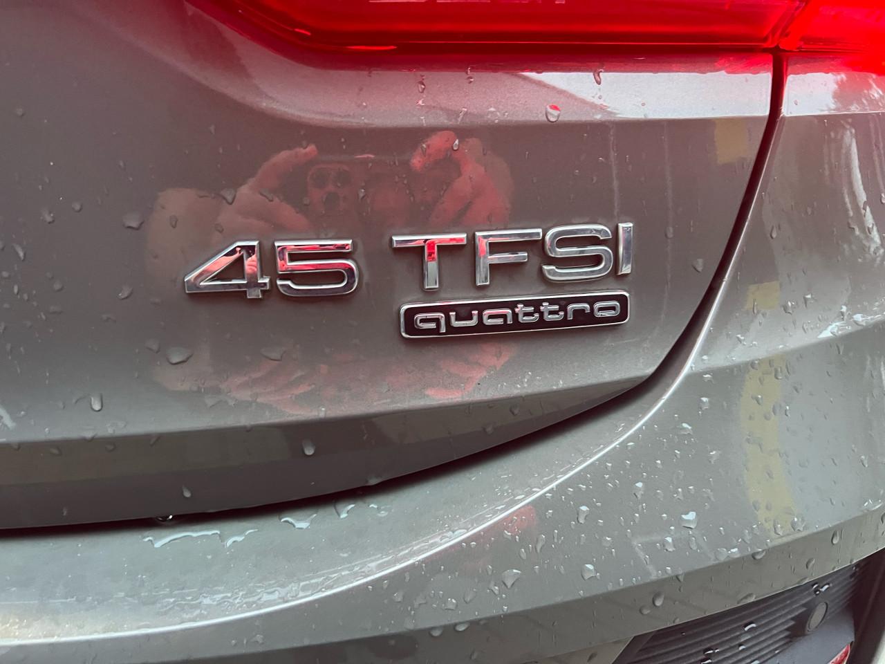 Audi Q3 Sportback 45TFSI S-Line Quattro Matrix
