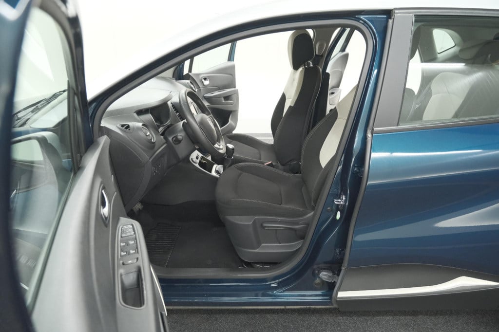 Renault Captur tce 90 limited | navigatie | parkeersensoren | trekhaak